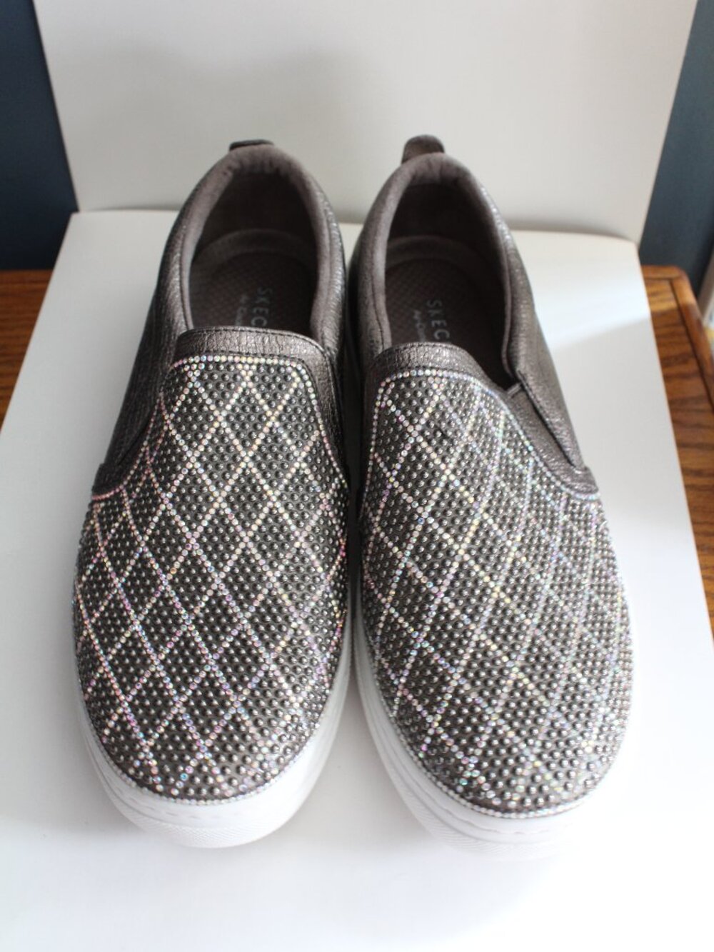 Skecher Street Shiny Dancer Slip On Sneakers Size 8.5 in Pewter